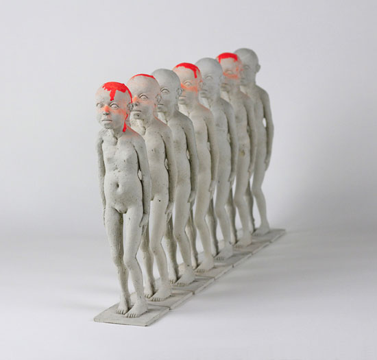 link button to the object: sans papiers